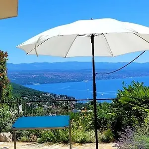 https://casa-panorama-lovran.primorje-gorskikotar.com