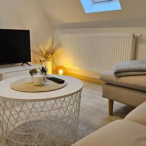 As 5 One & Two Bamberg - Modern In Ruhiger Lager Mit Balkon Apartment